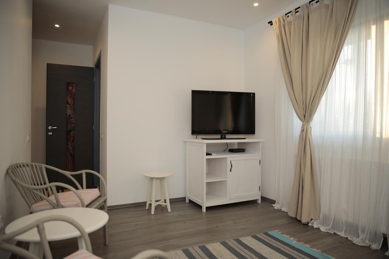 Casa Biota Boutique (Adults Only) Hotel Dunavăţu de Jos Buitenkant foto